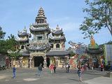 35-Dalat-Pagoda di Chua Linh Phuoc